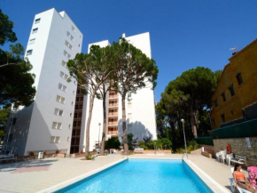 Apartment in Pals with shared Pool